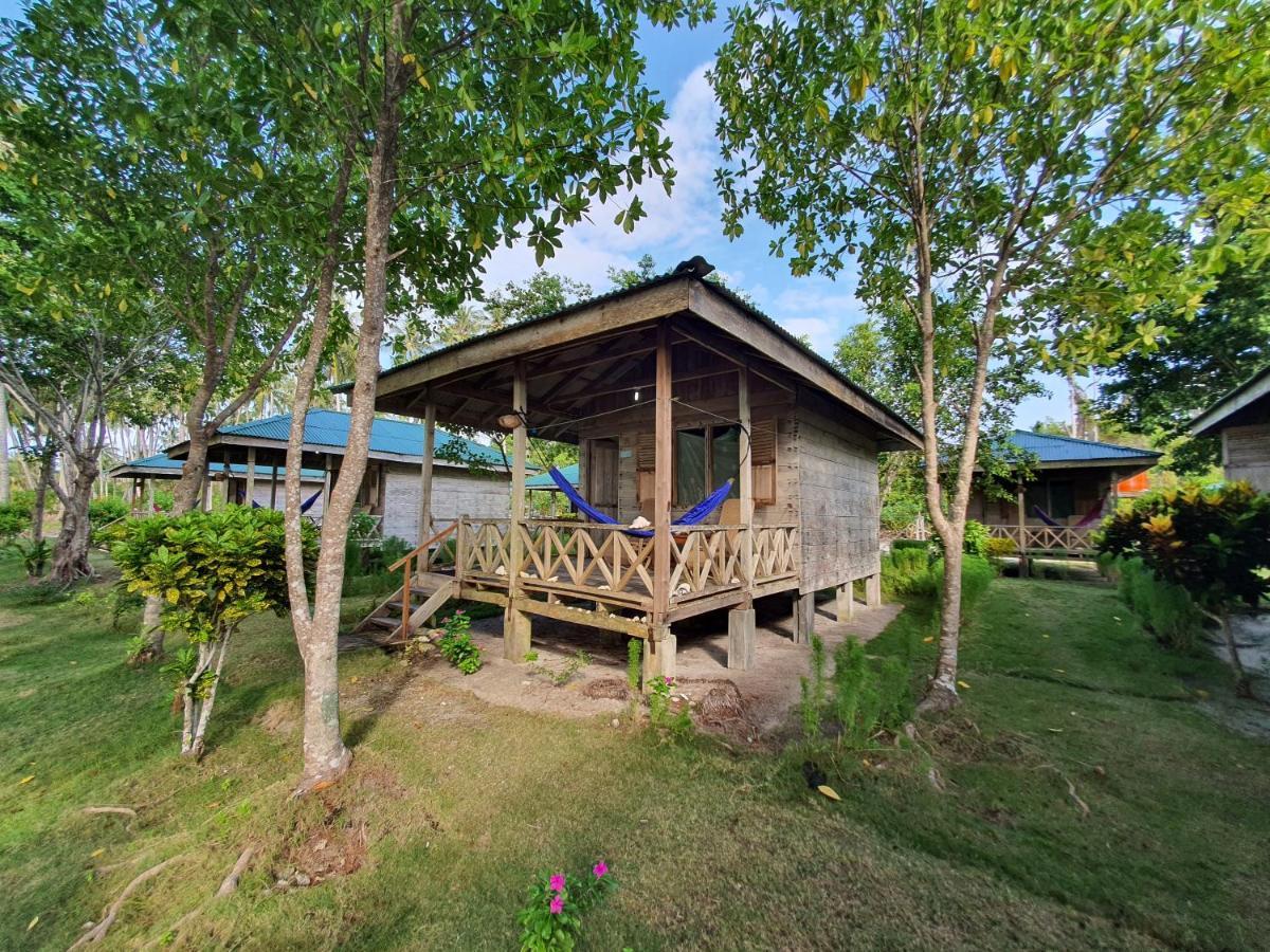 MB Palambak Island Resort Pulau Palambakbesar Bagian luar foto