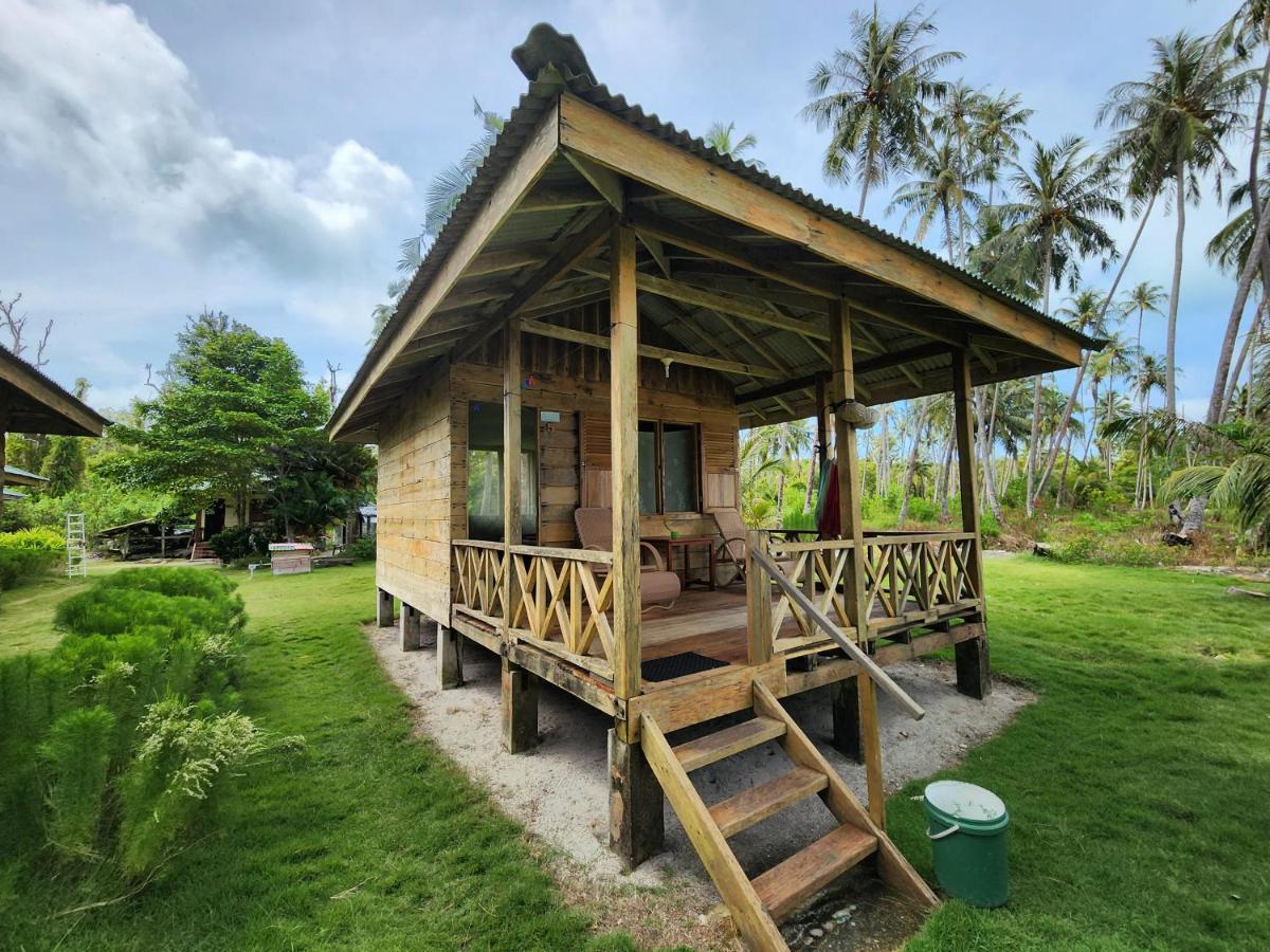 MB Palambak Island Resort Pulau Palambakbesar Bagian luar foto